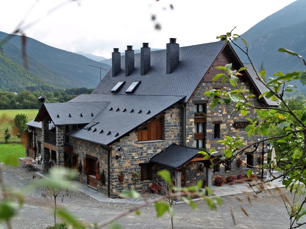 Hotel Vina Olivan Sarvise Exterior photo